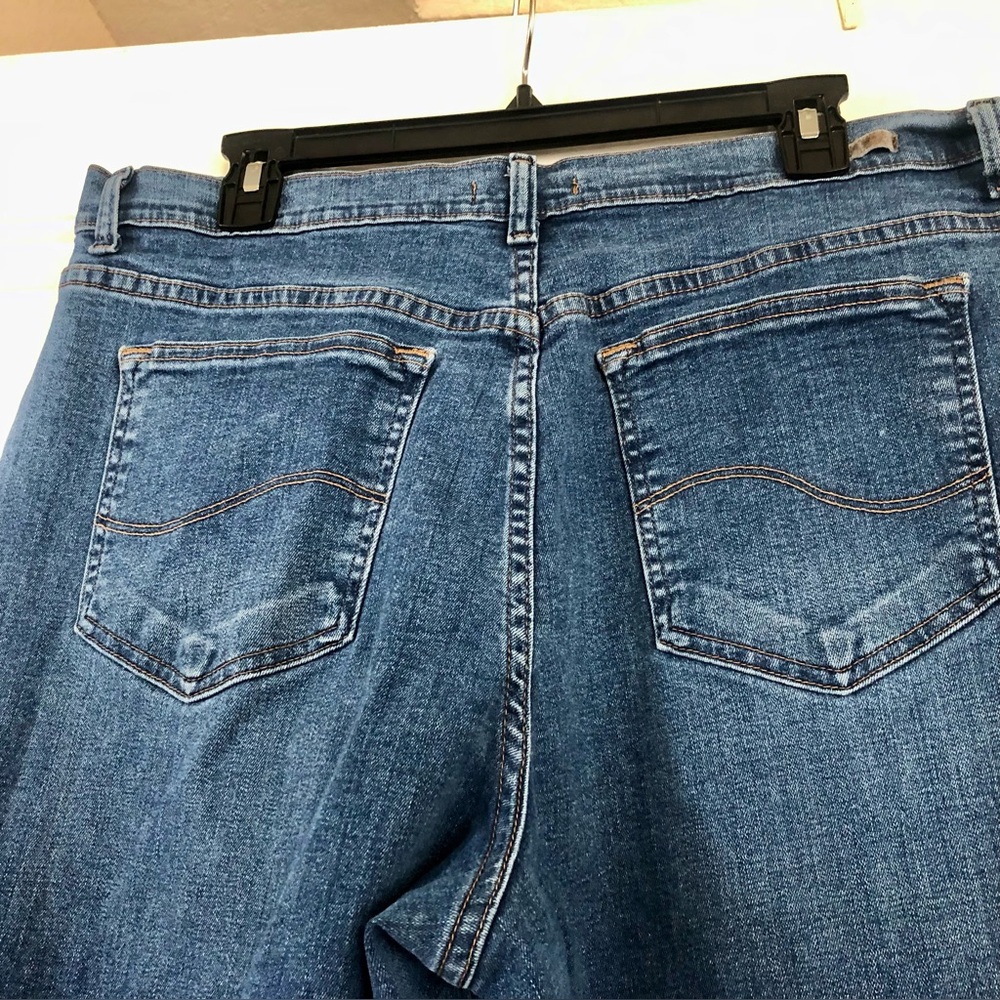 Lee Relaxed‎ Fit 1889 Denim Blue Jeans Dark Wash Women's Size 16 Petite EUC